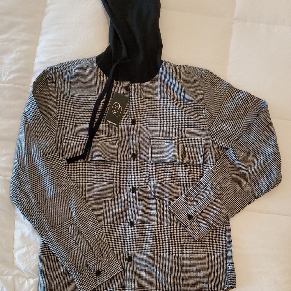 ORIGINAL USE Men's Black and White Hooded Jacket
